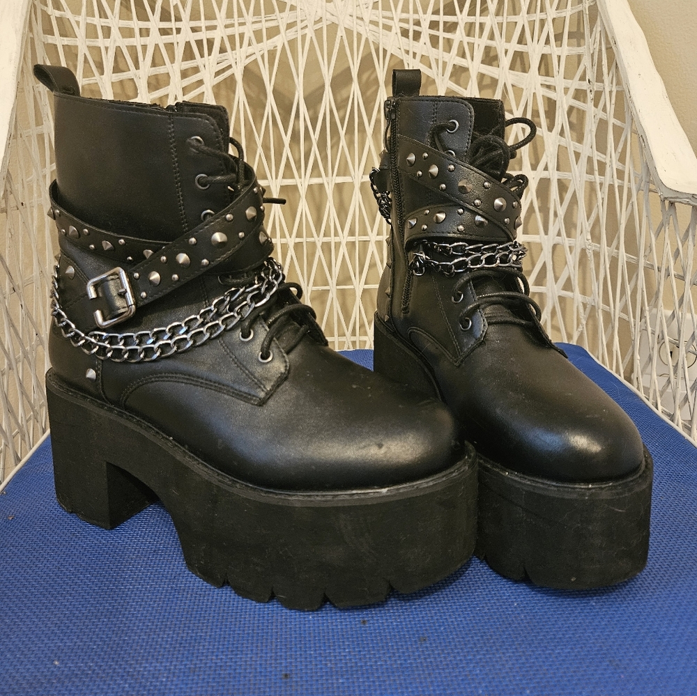 Platform Boots